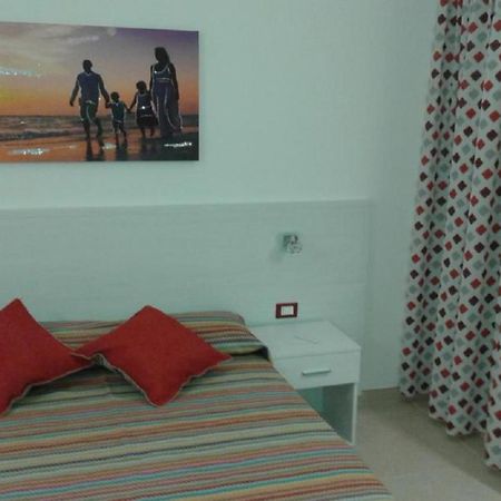 Malvarosa Apartments Porto Cesareo Esterno foto