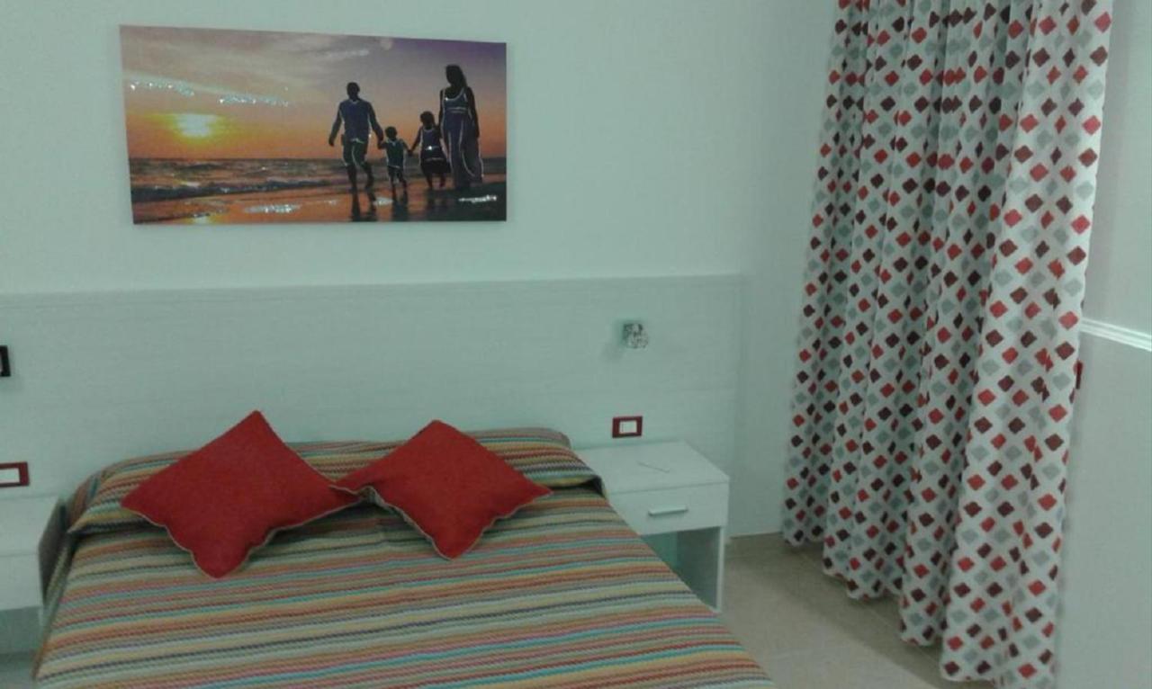 Malvarosa Apartments Porto Cesareo Esterno foto